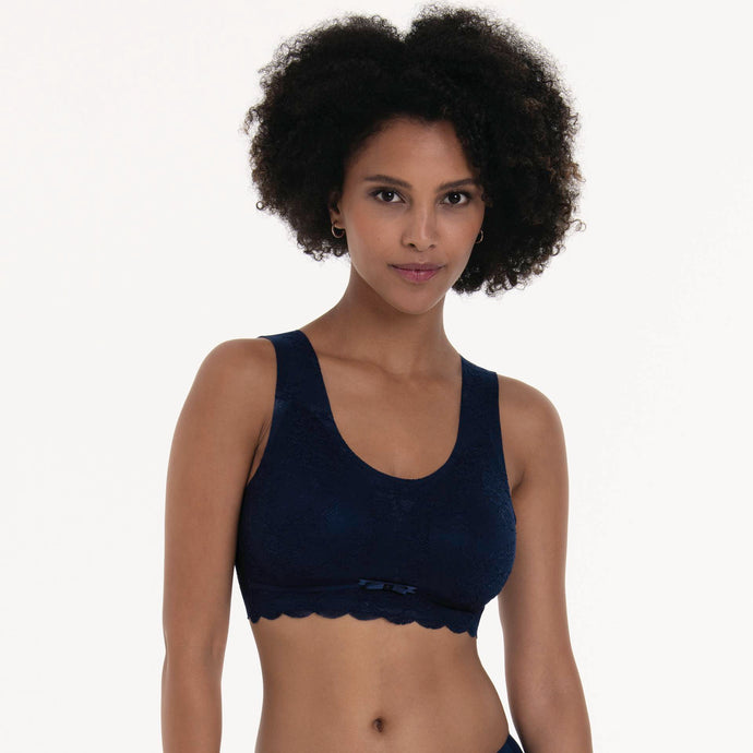 Essential Lace -Bralette
