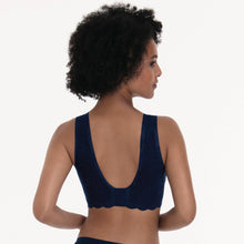 Lade das Bild in den Galerie-Viewer, Essential Lace -Bralette
